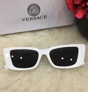 KÍNH VERSACE