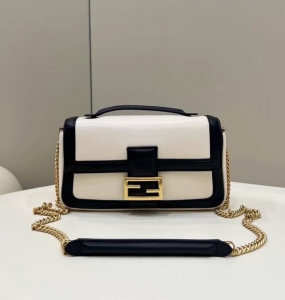 TÚI XÁCH FENDI BAGUETTE