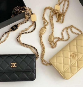 TÚI XÁCH CHANEL MINI WOC