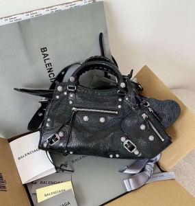 TÚI XÁCH BALENCIAGA T100 NO.4