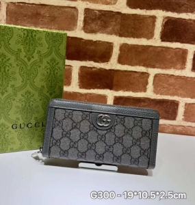 VÍ GUCCI G300 NO.2