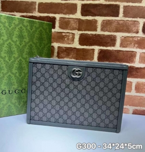 VÍ  GUCCI  G300 2022