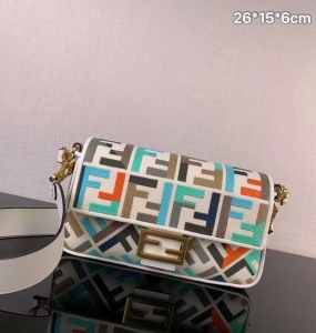 TÚI XÁCH FENDI 2023 NO.18