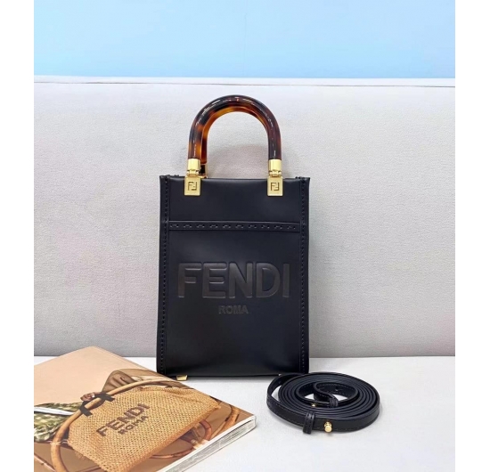 Túi Fendi Mini