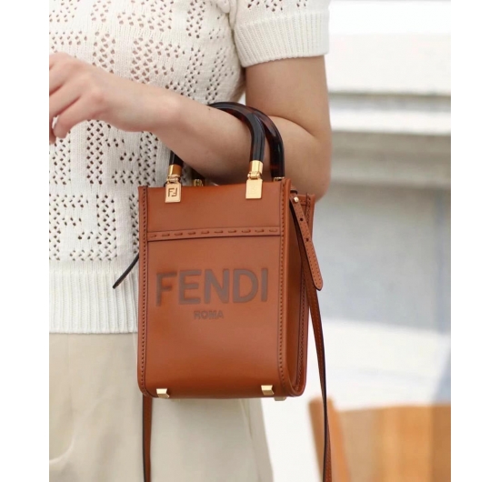 Túi Fendi Mini