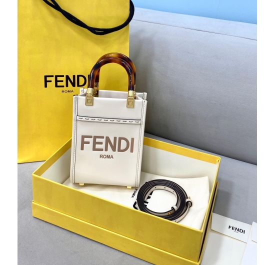 Túi Fendi Mini