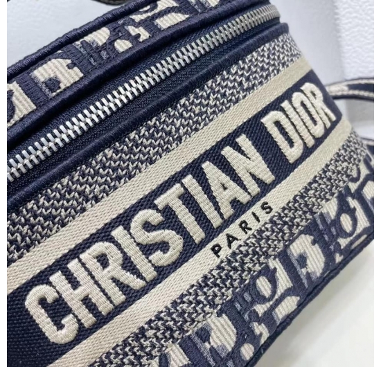 Túi Xách Christian Dior TRAVEL