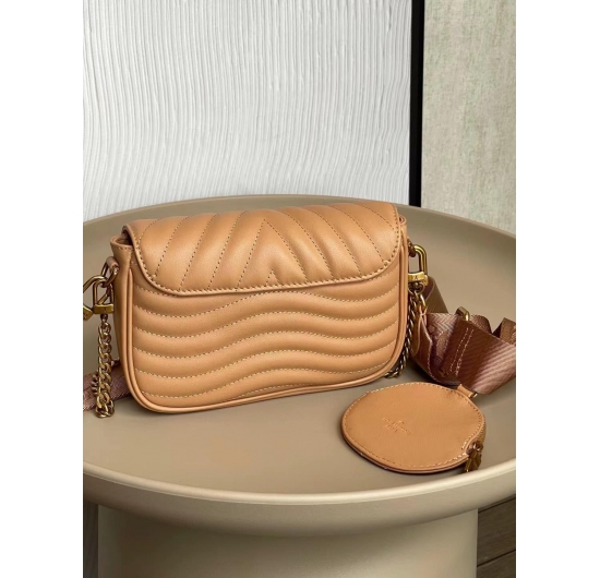 TÚI XÁCH LV WAVE MULTI-POCHETTE