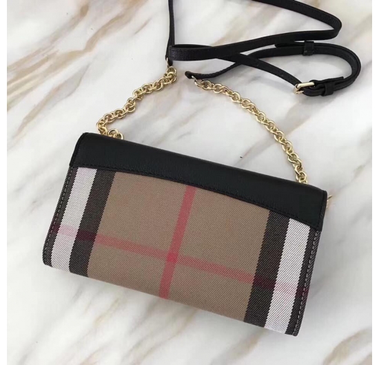 Túi Burberry Nữ No.21