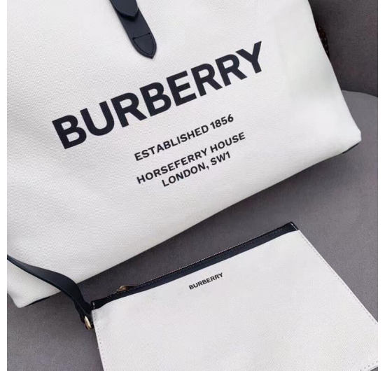 Túi Burberry Nữ No.3