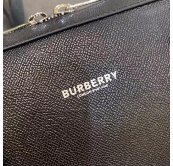 Túi Burberry Nam No.4