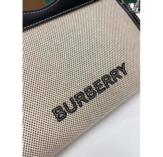 Túi Burberry Nữ No.20