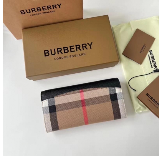 Túi Burberry Nữ No.15