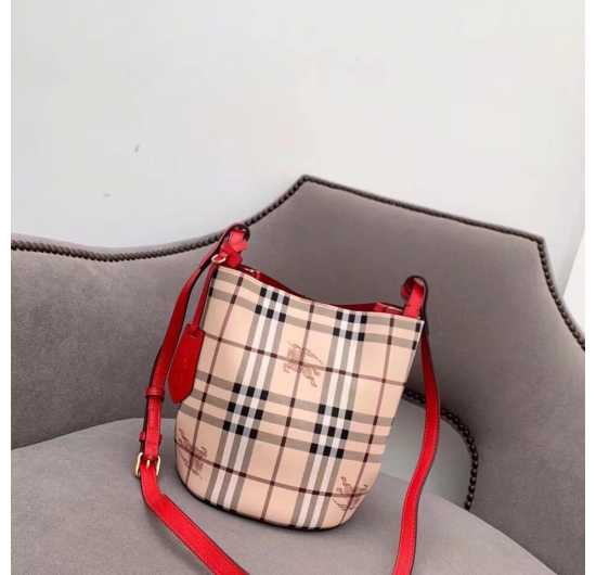 Túi Burberry Nữ No.12