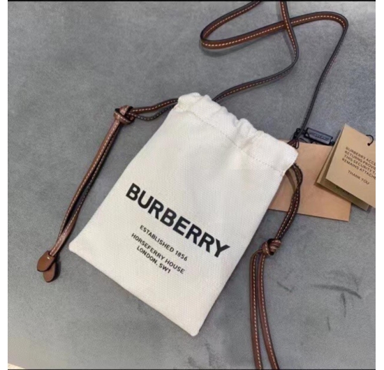 Túi Burberry Nữ No.14