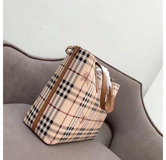 Túi Burberry Nữ No.13