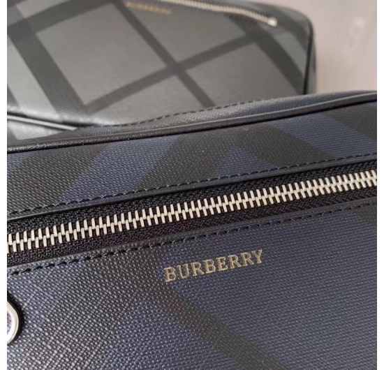  TÚI XÁCH BURBERRY NAM NO.3