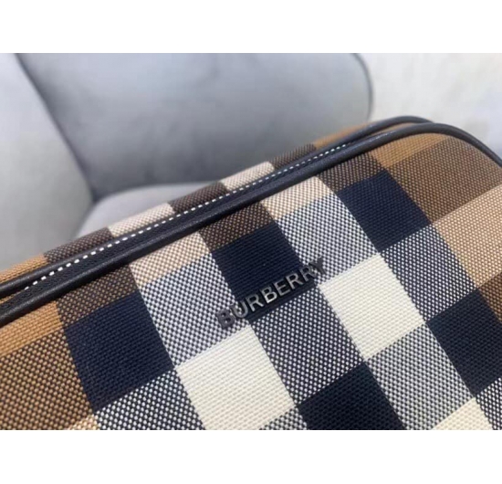  Túi Burberry Nam No.9