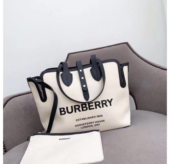 Túi Burberry Nữ No.3