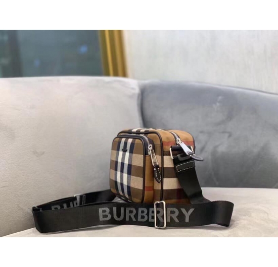  Túi Burberry Nam No.9