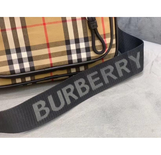  Túi Burberry Nam No.7