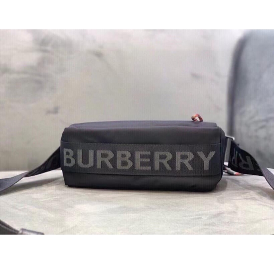  Túi Burberry Nam No.8