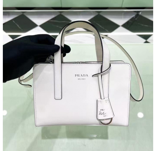  Túi Prada P100