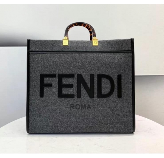 TÚI XÁCH FENDI TOTE NO.8