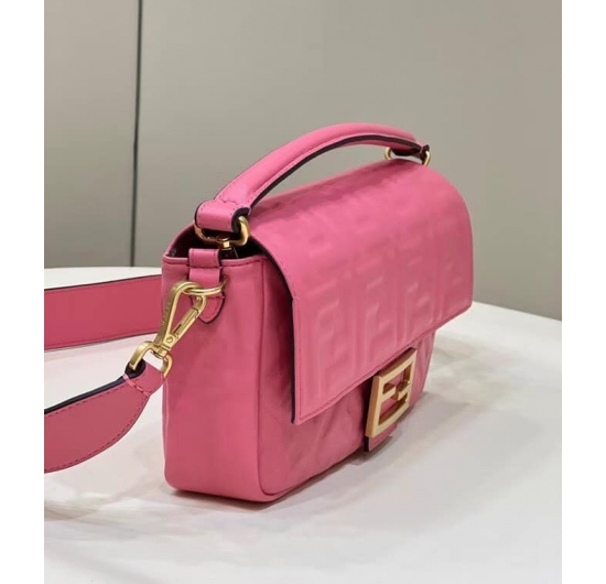 TÚI XÁCH FENDI BAGUETTE NO.10