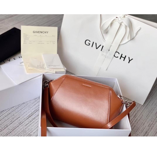 TÚI GIVENCHY ANTIGONA-GC001