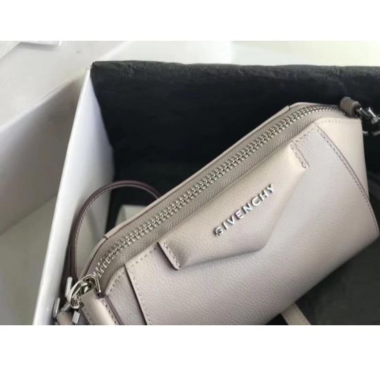 TÚI XÁCH GIVENCHY ANTIGONA NANO - GC001 