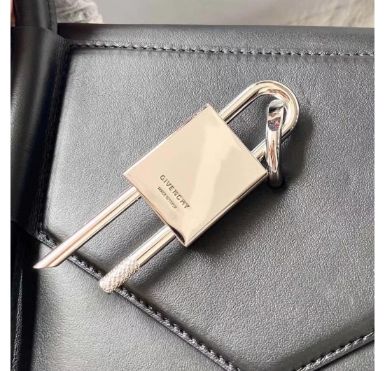 TÚI GIVENCHY ANTIGONA LOCK SOFT-GC001