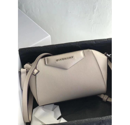 TÚI XÁCH GIVENCHY ANTIGONA NANO - GC001 