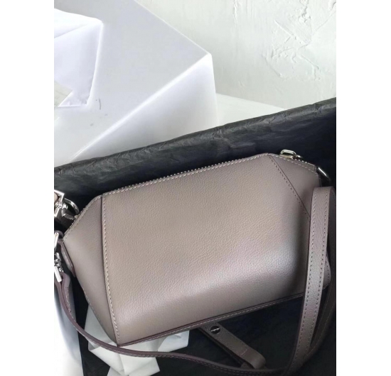 TÚI XÁCH GIVENCHY ANTIGONA NANO - GC001 