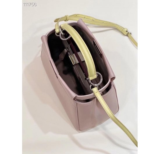 TÚI XÁCH FENDI PEEKABOO - F200