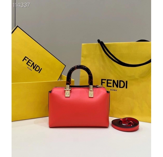 TÚI XÁCH FENDI ROMA-F200