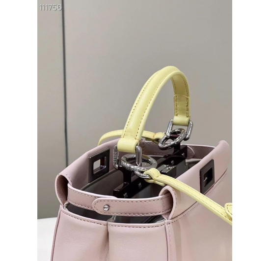 TÚI XÁCH FENDI PEEKABOO - F200