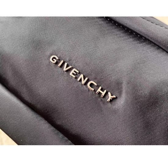 TÚI GIVENCHY GC001 NO.7