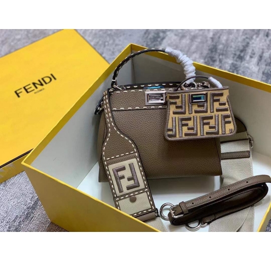 TÚI XÁCH FENDI PEEKABOO - F280