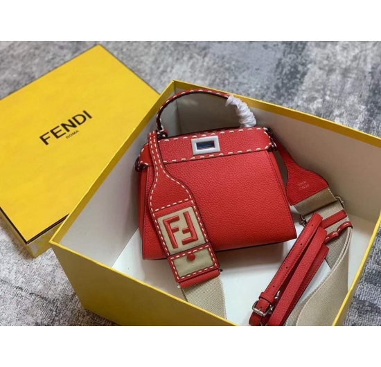 TÚI XÁCH FENDI PEEKABOO - F280