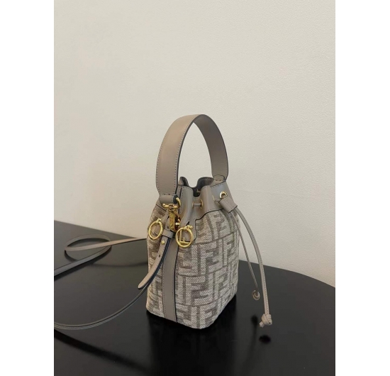 TÚI XÁCH FENDI MON TRESOR BAG-F280