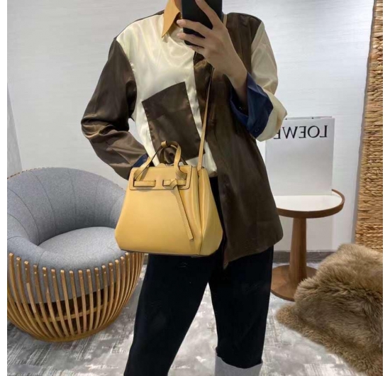 TÚI XÁCH LOEWE LAZO MINI BAG-Y100