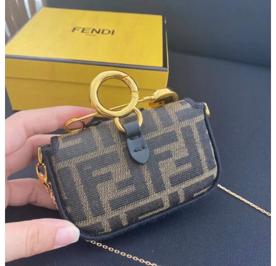 TÚI XÁCH FENDI F280 NO.3