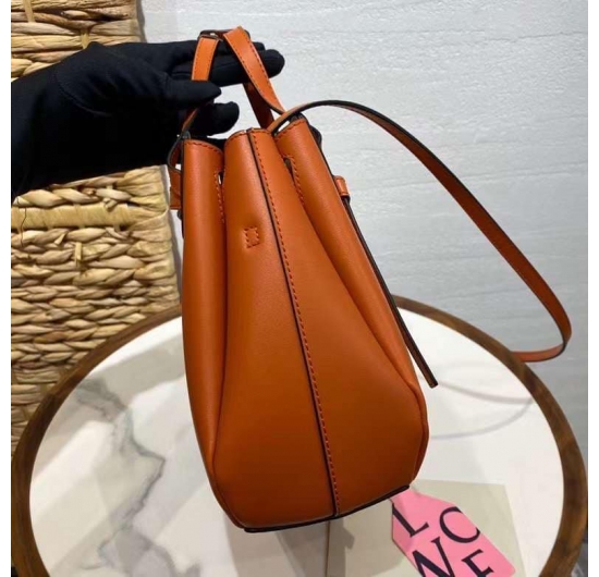 TÚI XÁCH LOEWE LAZO MINI BAG-Y100