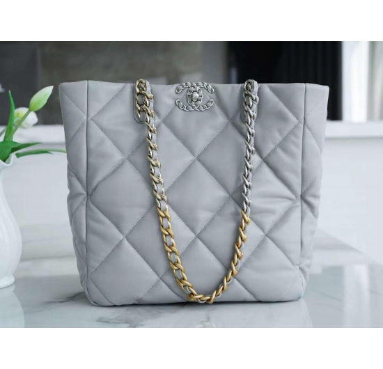 TÚI XÁCH CHANEL 19 BAG TOTE