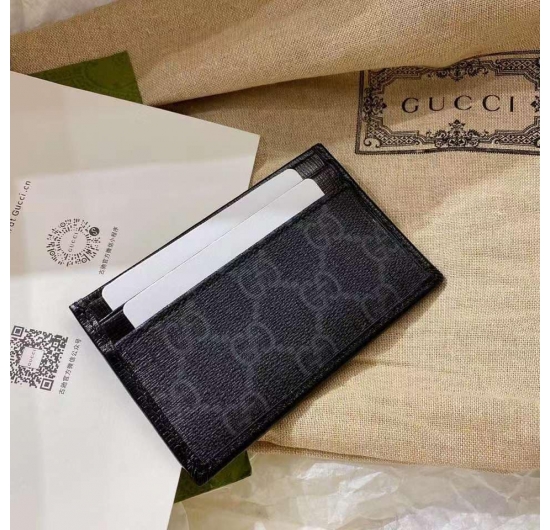 VÍ GUCCI D103