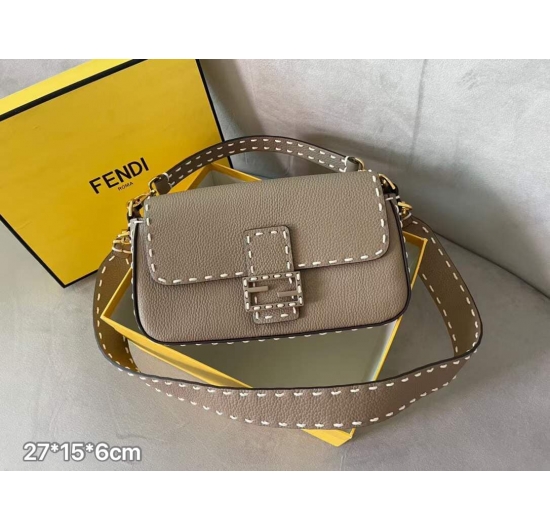 TÚI XÁCH FENDI 2023 NO.21