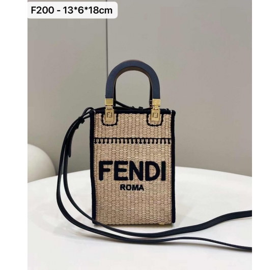 TÚI XÁCH FENDI F200 NO.9