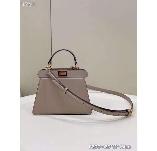 TÚI XÁCH FENDI F200 NO.14