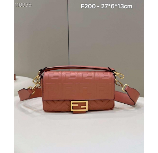 TÚI XÁCH FENDI F200 NO.8